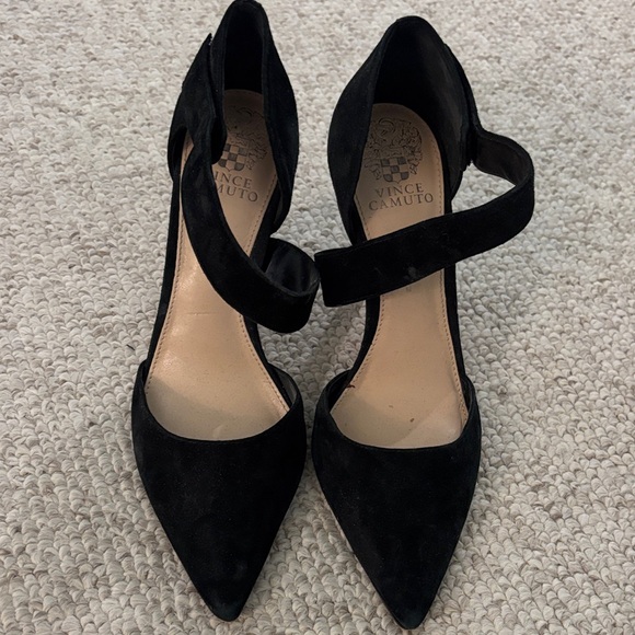 Vince Camuto Black Suede Heels - Picture 2 of 6